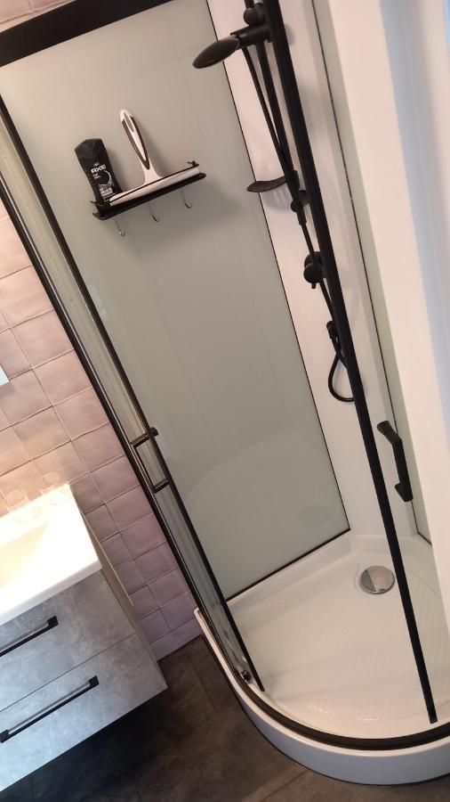 B&B T'Butefjild De Falom Bagian luar foto